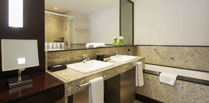 juniorsuite_slide_03-2